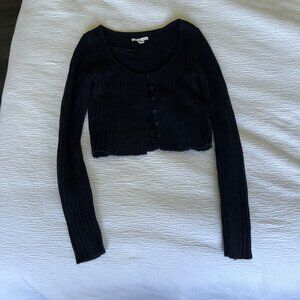 American Eagle Cropped Shrunken Cardigan in size M